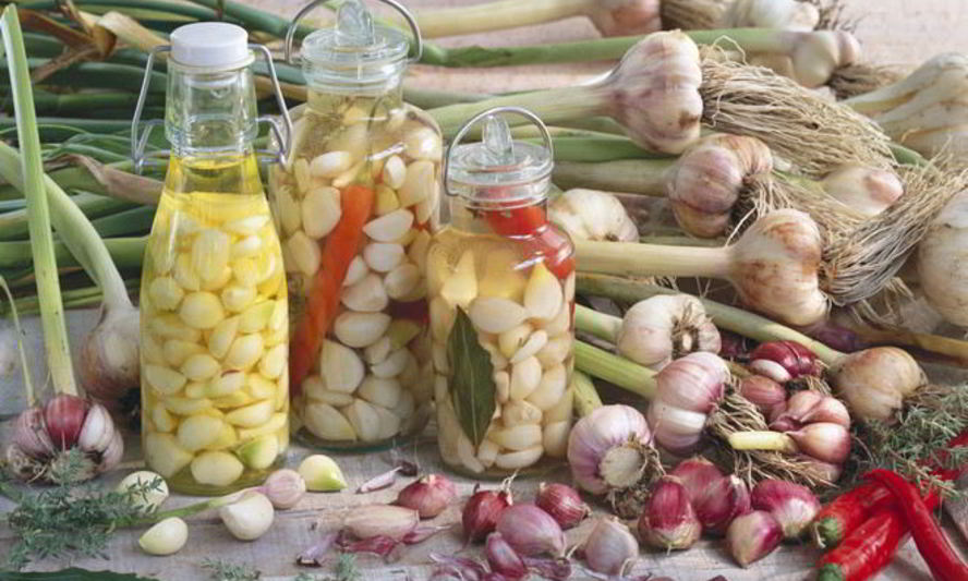 Рецепт маринованного чеснока по-корейски