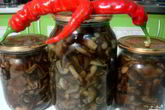 Маринованные опята с гвоздикой