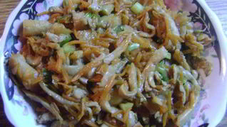 Маринованные вешенки с морковью