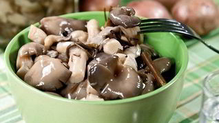 Маринованные вешенки