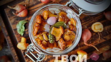 Маринованные грибы