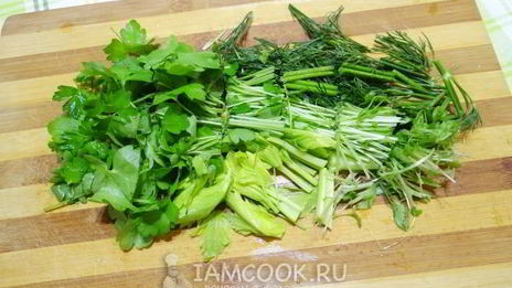 помидоры, квашенные с чесноком и зеленью