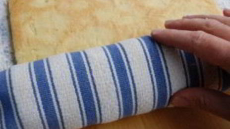 бисквитный рулет с повидлом