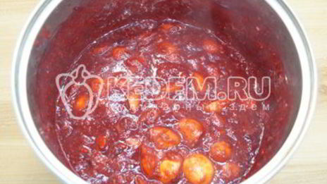 яблочное повидло со смородиной