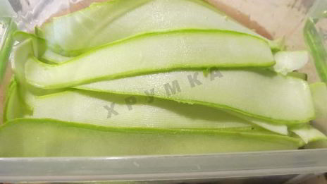 быстрые малосольные кабачки