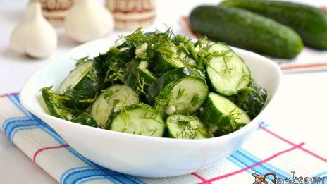 острые малосольные огурцы за 5 минут