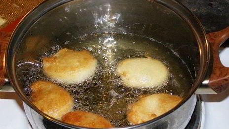 пончики бюни с малиновым вареньем