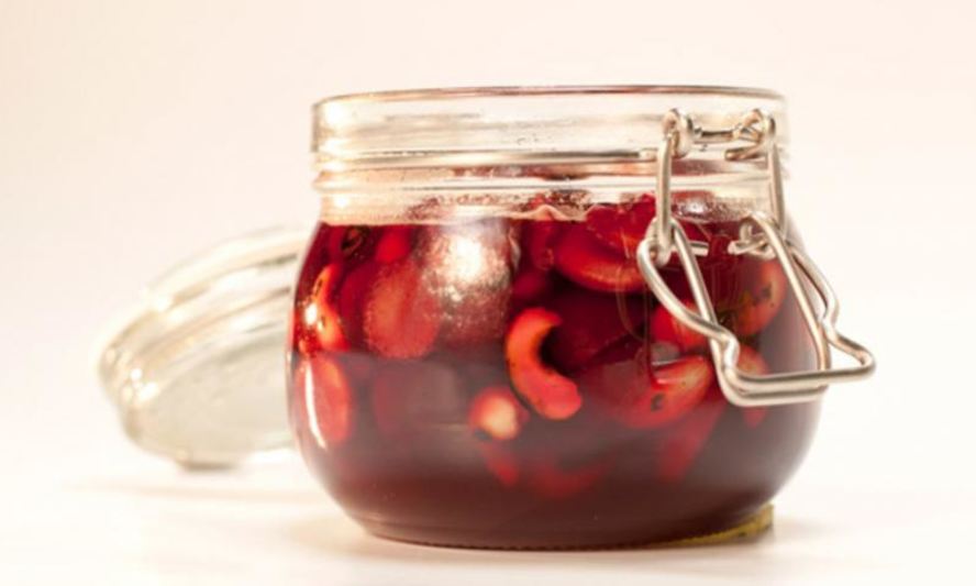 Рецепт пряного варенья из вишни с орехами