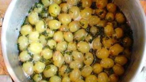 варенье из белого винограда с мятой