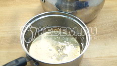 варенье из клубники с целыми ягодами