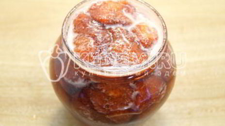 варенье из клубники с целыми ягодами