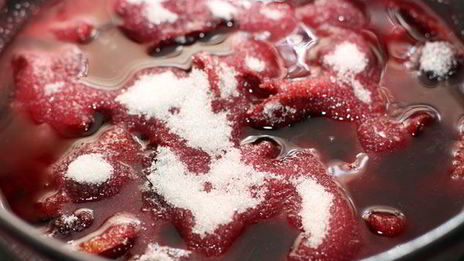 варенье из слив в микроволновке