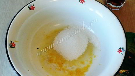 яблочное варенье с грецкими орехами