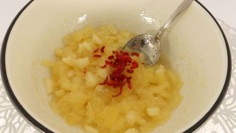 яблочный конфитюр с острым перцем чили