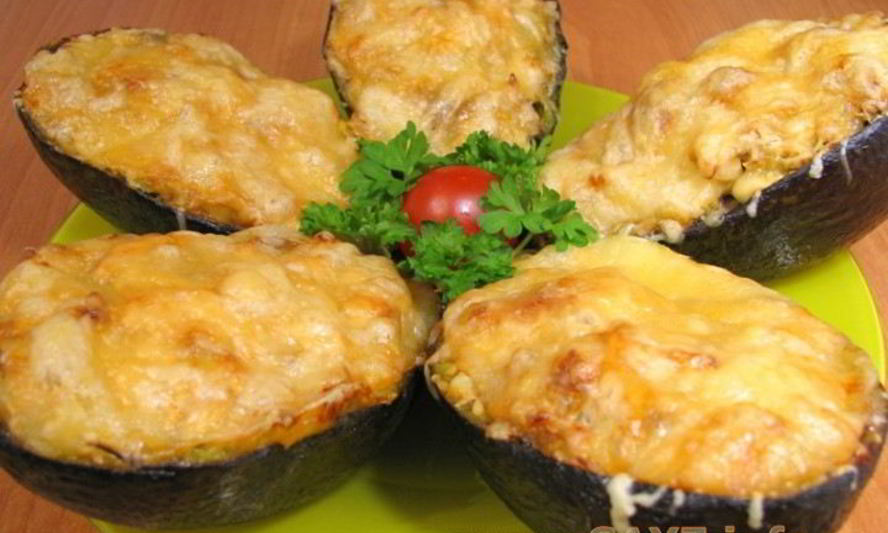 Рецепт авокадо, фаршированного куриным филе