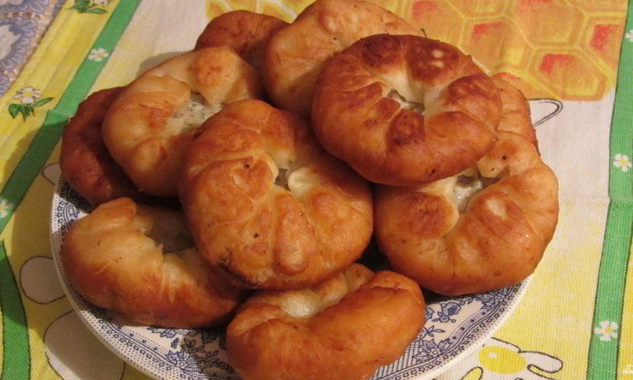 Рецепт беляшей на сковороде