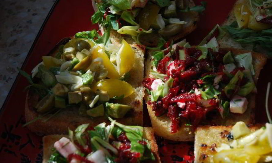 Рецепт брускетты ассорти