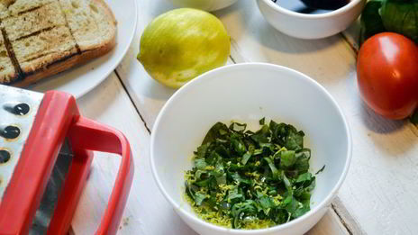 брускетта капрезе