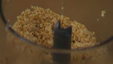 брускетта с инжиром, яблоком и сыром