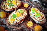 Брускетта с печенью трески и апельсином