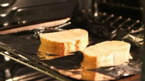 брускетта с помидорами