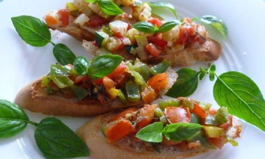 Рецепт брускетты с цуккини и болгарским перцем