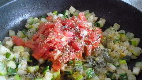 брускетта с цуккини и болгарским перцем