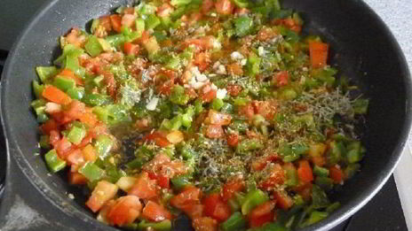 брускетта с цуккини и болгарским перцем