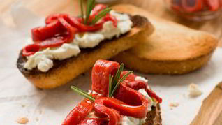 Брускетта со сладким перцем