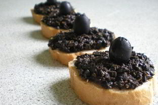 Оливковая брускетта