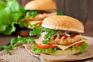 Бургеры с куриной грудкой