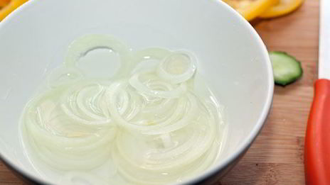 домашний гамбургер с ржаным хлебом