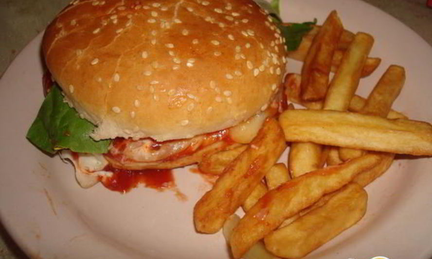 Рецепт гамбургера из фарша и селедки