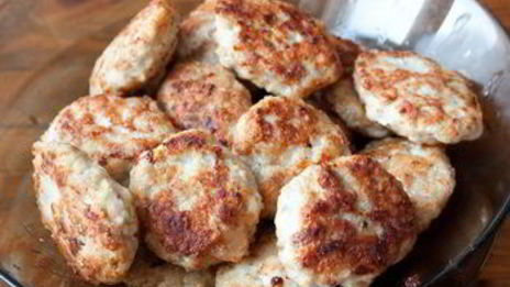 мини-бургеры из курицы с соусом айоли