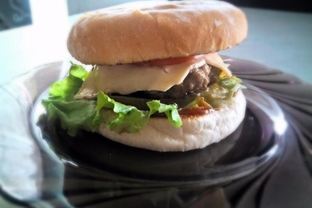 Сочный бургер