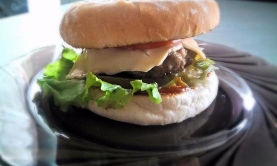 Рецепт сочного бургера