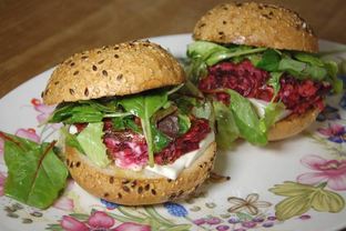 Свекольно-чечевичные бургеры