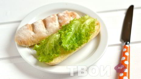 бутерброд с сыром и помидором