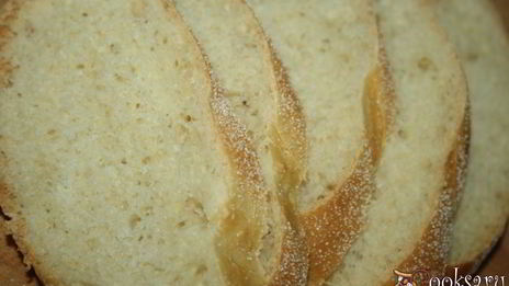 бутерброды для завтрака с куриным филе, помидорами и перепелиными яйцами