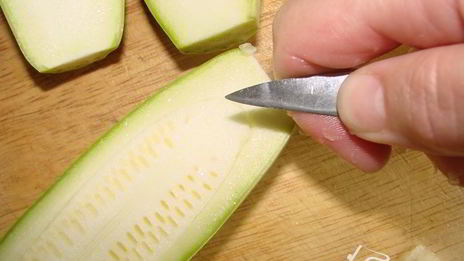 бутерброды-лодочки из цуккини