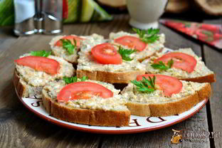 Бутерброды с пастой из икры трески