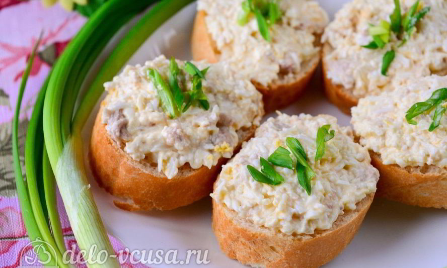 Рецепт бутербродов с печенью трески и яйцами