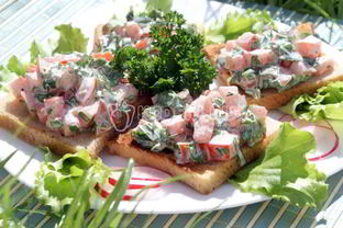 Бутерброды с помидорами