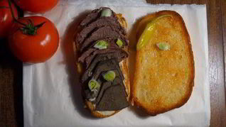 Горячий бутерброд с ливером