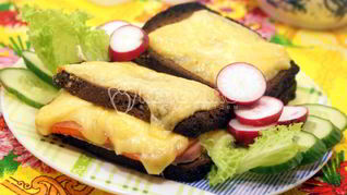 Горячий бутерброд с сыром