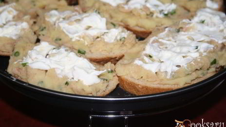 картофельные бутерброды с тунцом к завтраку