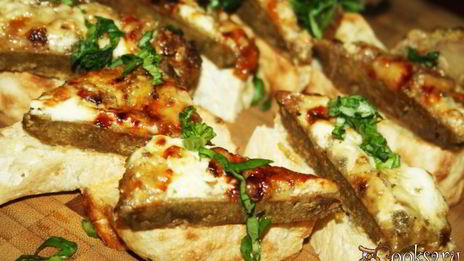 пикантные бутерброды с говяжьей печенью