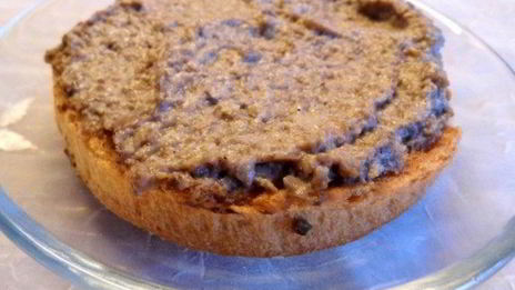 сухарики бутербродные с грибной икрой