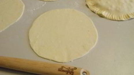 чебуреки из слоеного бездрожжевого теста