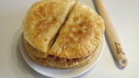 чебуреки из слоеного бездрожжевого теста